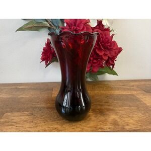 Vintage‎ Ruby Red Art Glass Vase Fluted Ruffle Rim MCM Gothic Decor Floral